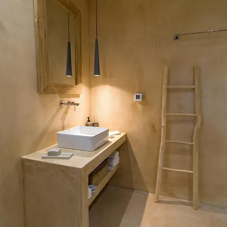 Terra Oleana * Vasilikí